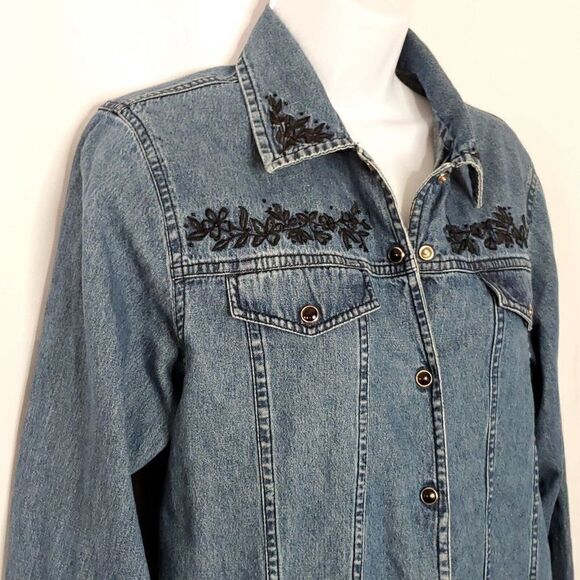 Vtg Denim Snap Front Shirt M Collared Floral Embroidered Beaded Blue Black - Picture 2 of 7